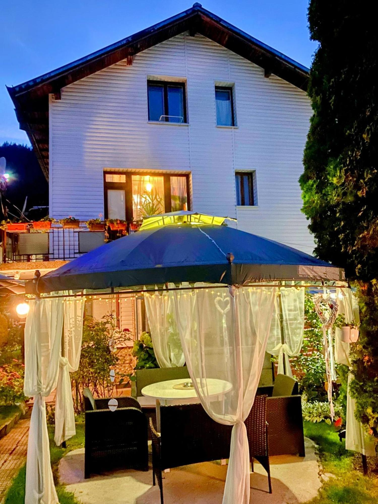 Niya Guest House Beli Iskar Exterior foto